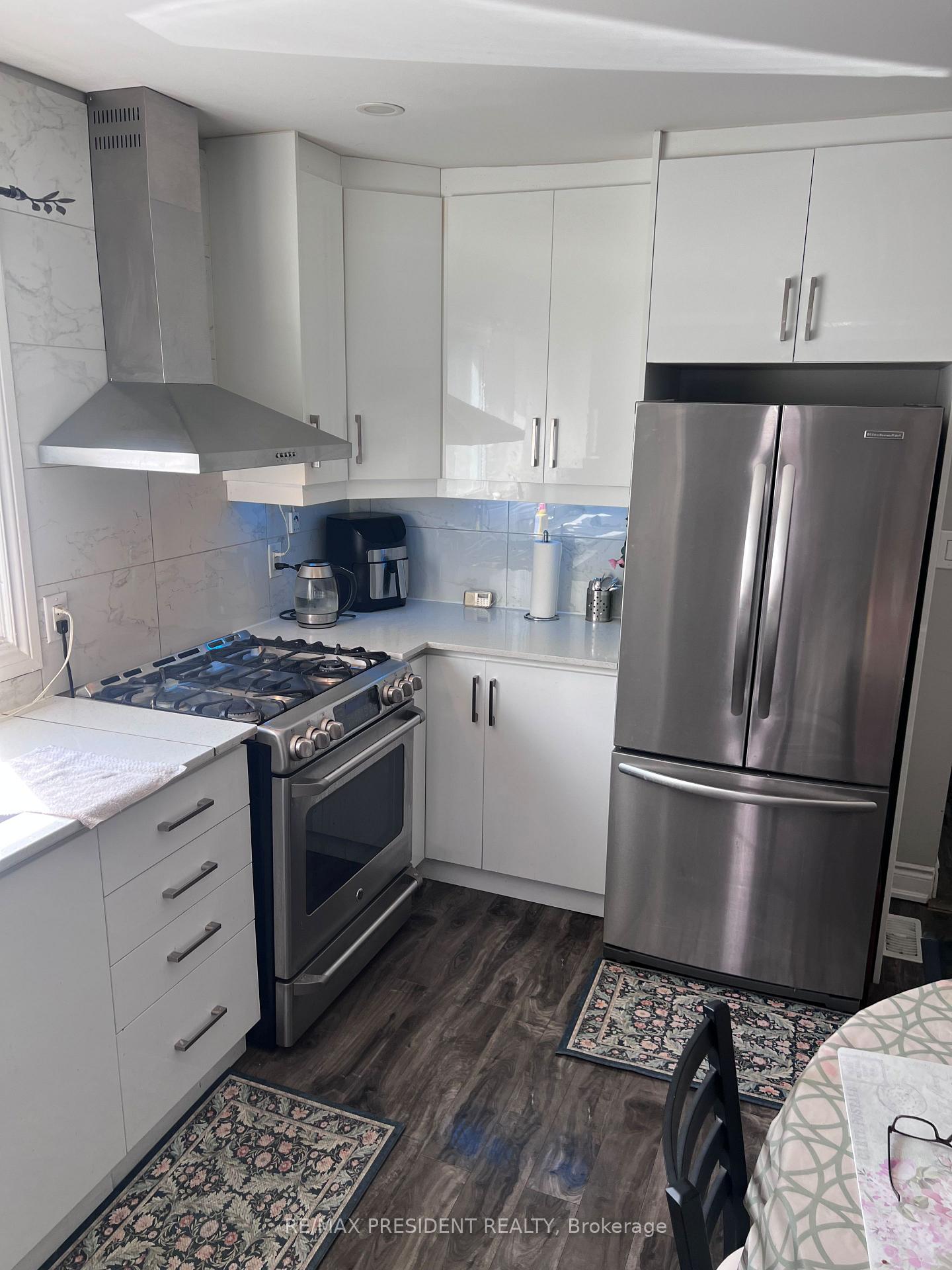 Photo 19 of 5709 Temperance Avenue N, Niagara Falls, Hospital — HOMEH