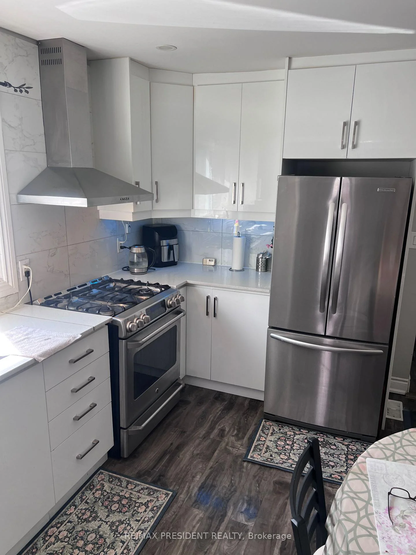 Photo 18 of 5709 Temperance Avenue N, Niagara Falls, Hospital — HOMEH