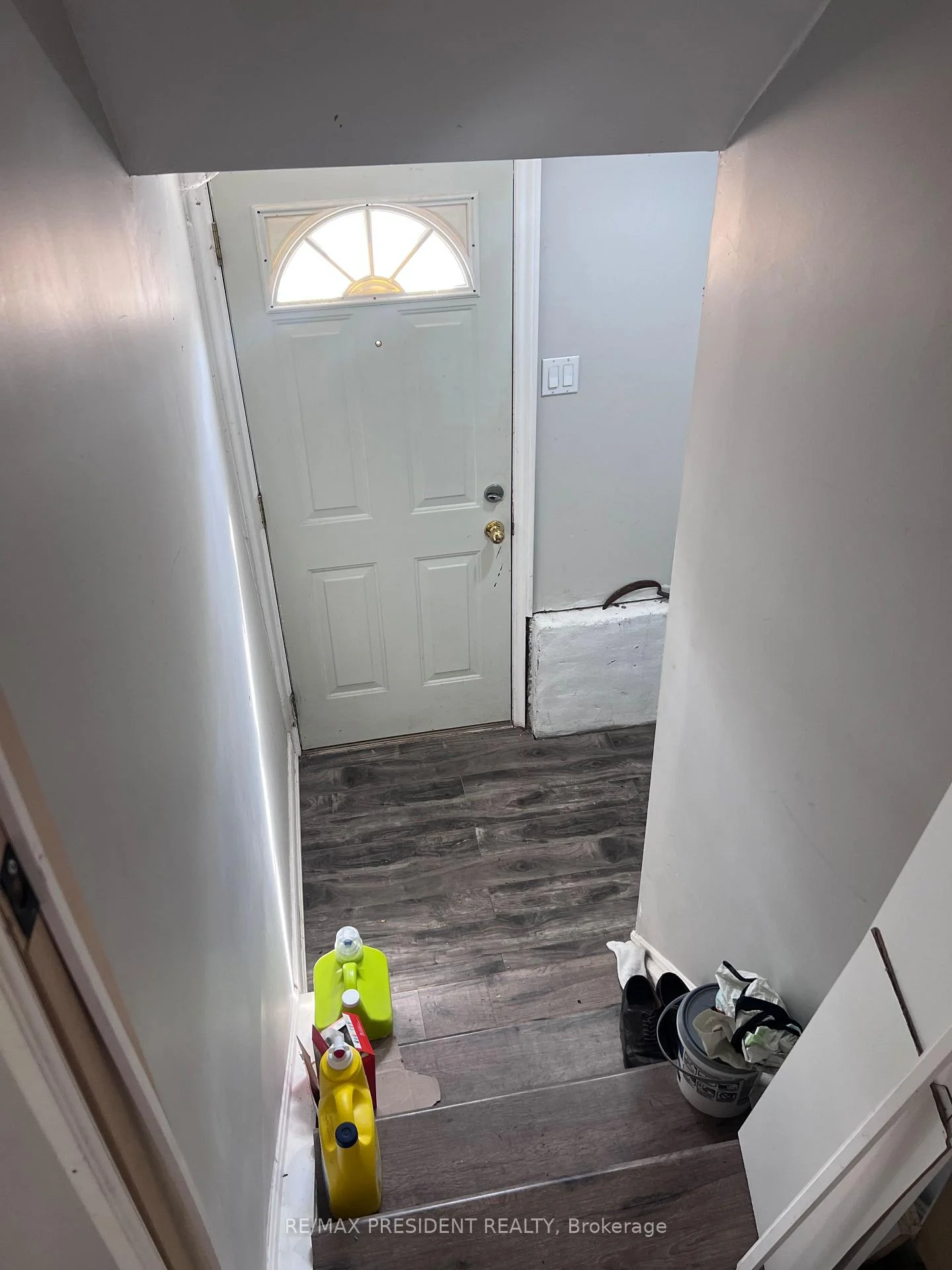 Photo 57 of 5709 Temperance Avenue N, Niagara Falls, Hospital — HOMEH