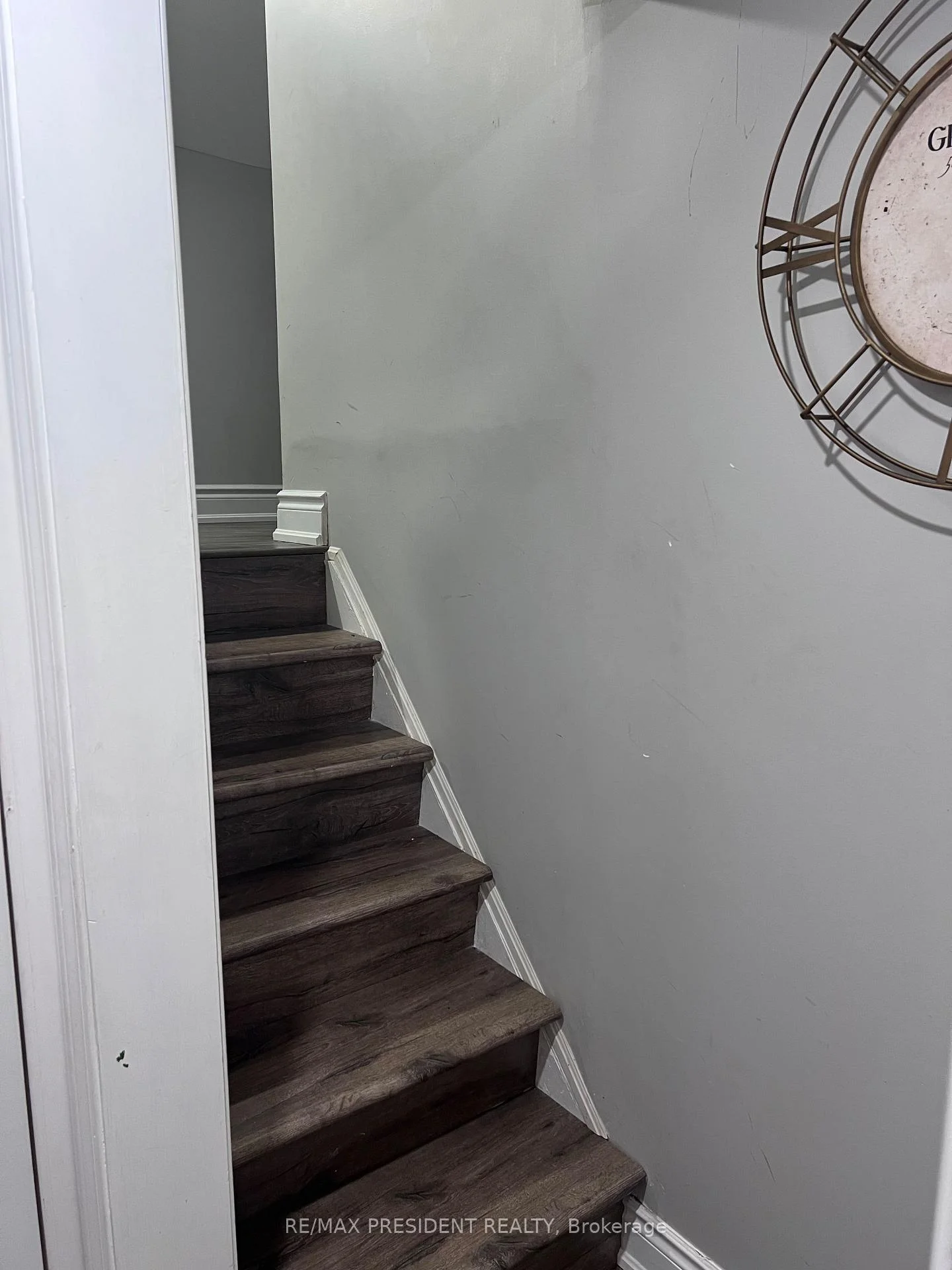 Photo 24 of 5709 Temperance Avenue N, Niagara Falls, Hospital — HOMEH