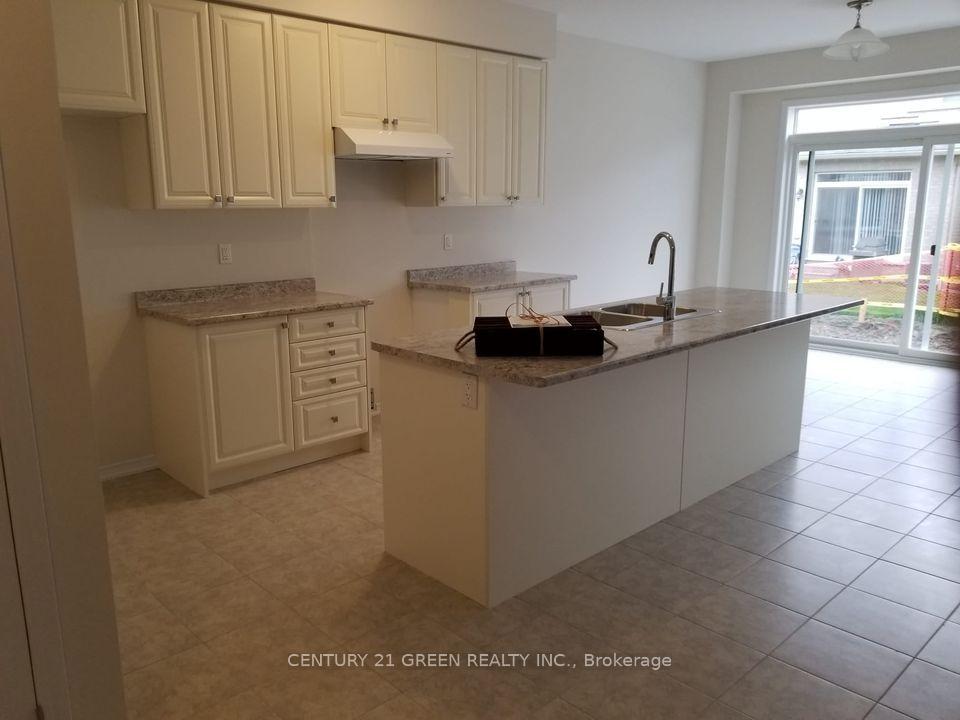 Photo 10 of 28 Sara Drive, Thorold, Hurricane/Merrittville — HOMEH