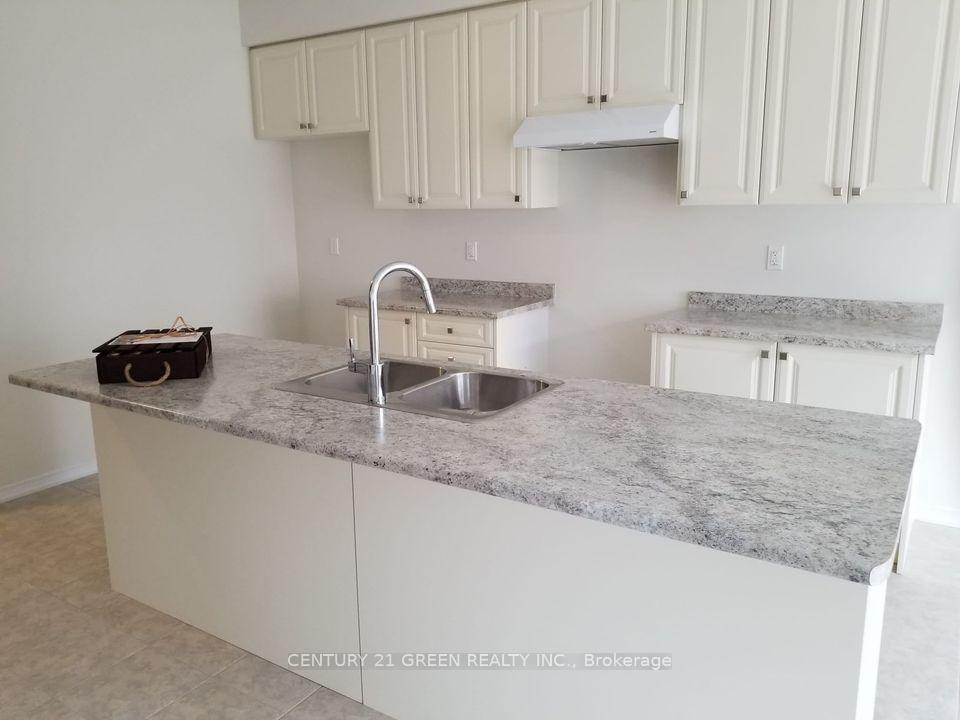 Photo 12 of 28 Sara Drive, Thorold, Hurricane/Merrittville — HOMEH