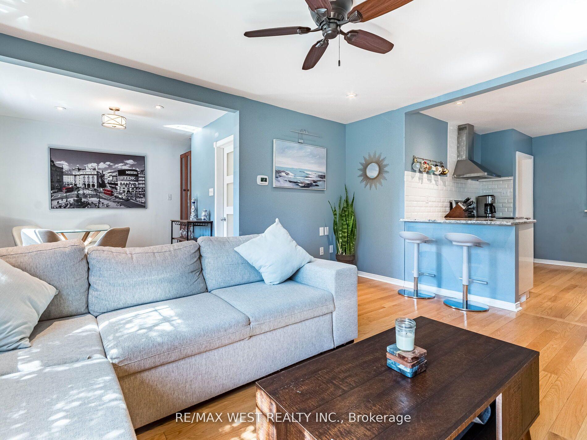 Photo 9 of 76 Laburnham Avenue, Etobicoke, Long Branch — HOMEH