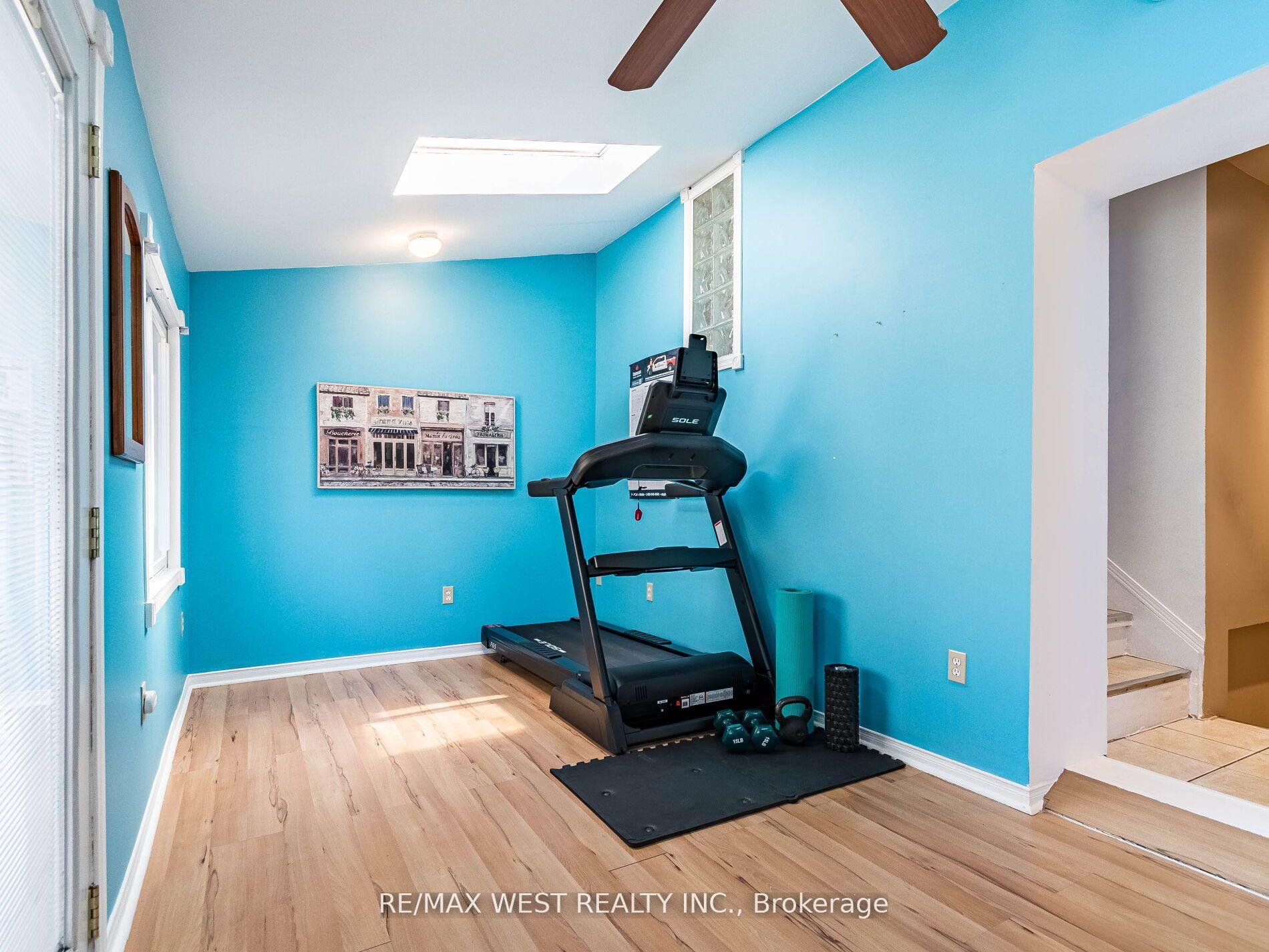 Photo 28 of 76 Laburnham Avenue, Etobicoke, Long Branch — HOMEH