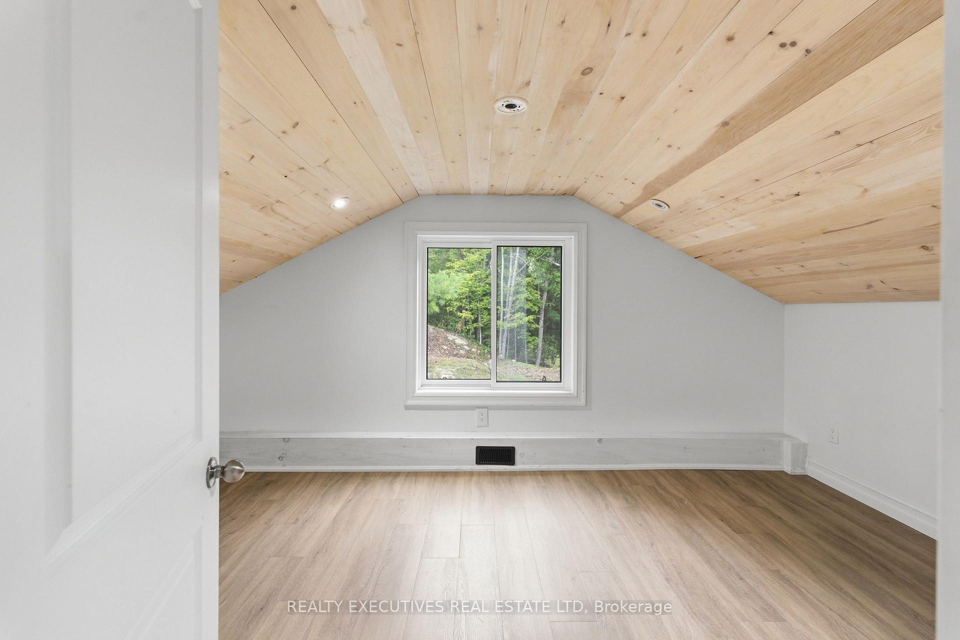 Photo 23 of 1014A Brewer Road, Frontenac, Frontenac Centre — HOMEH