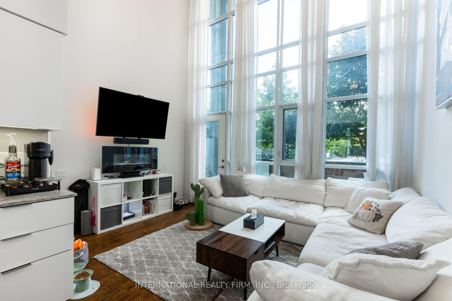Photo 6 of Unit 110, 5 Hanna Avenue, Toronto, Niagara — HOMEH