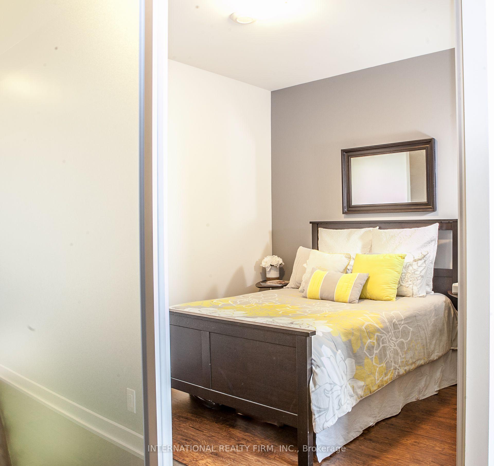 Photo 13 of Unit 110, 5 Hanna Avenue, Toronto, Niagara — HOMEH