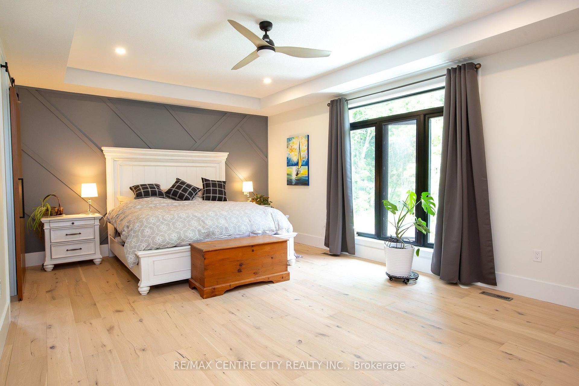 Photo 7 of 273 Foxborough Place, Thames Centre, Thorndale — HOMEH