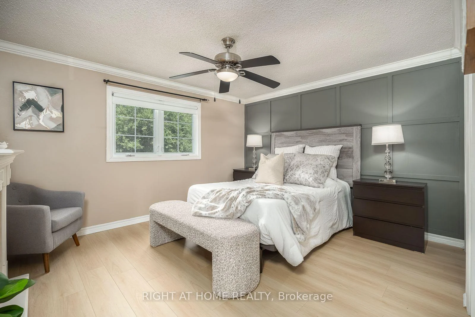 Photo 62 of 54 Niagara Place, Brampton, Westgate — HOMEH