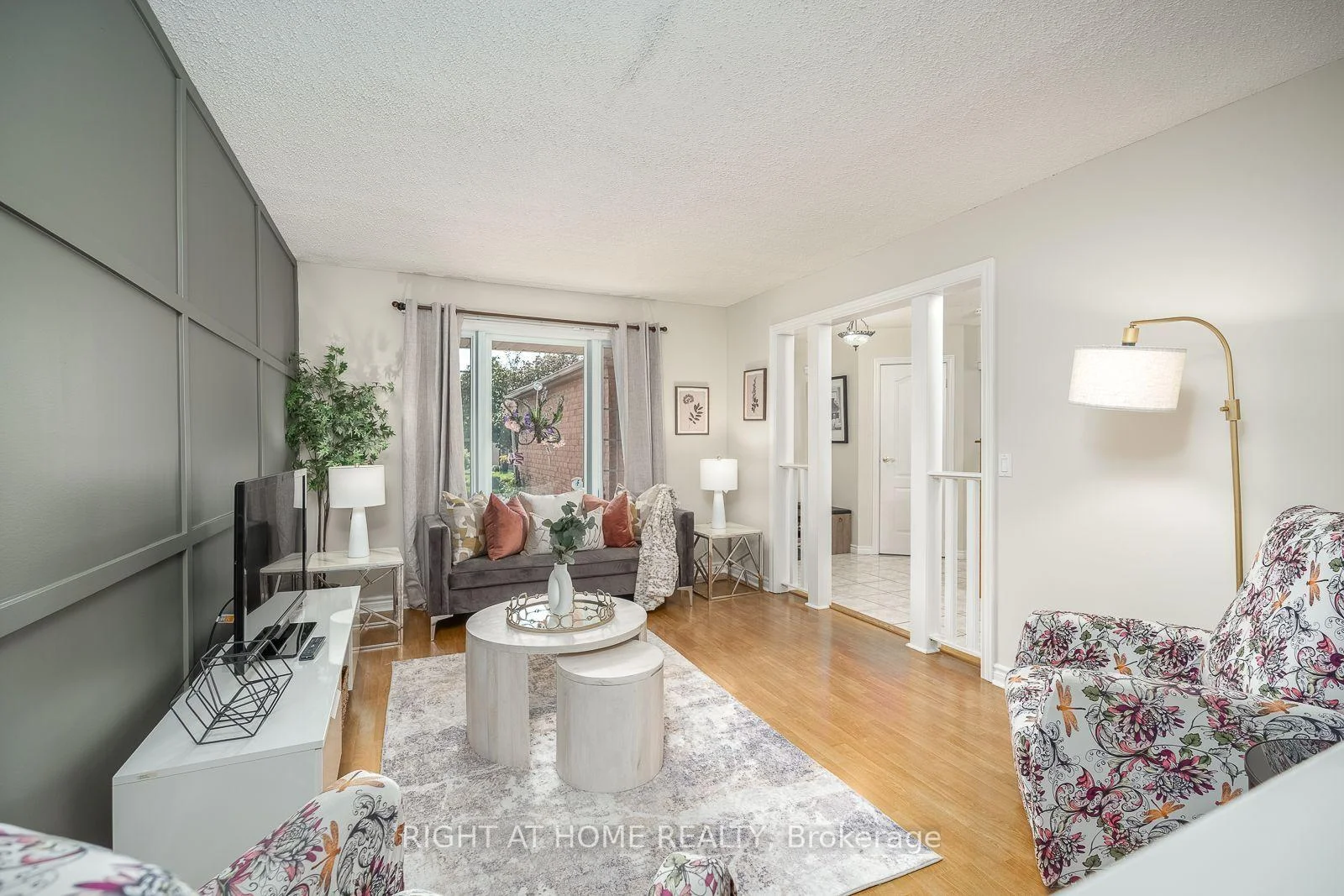 Photo 90 of 54 Niagara Place, Brampton, Westgate — HOMEH