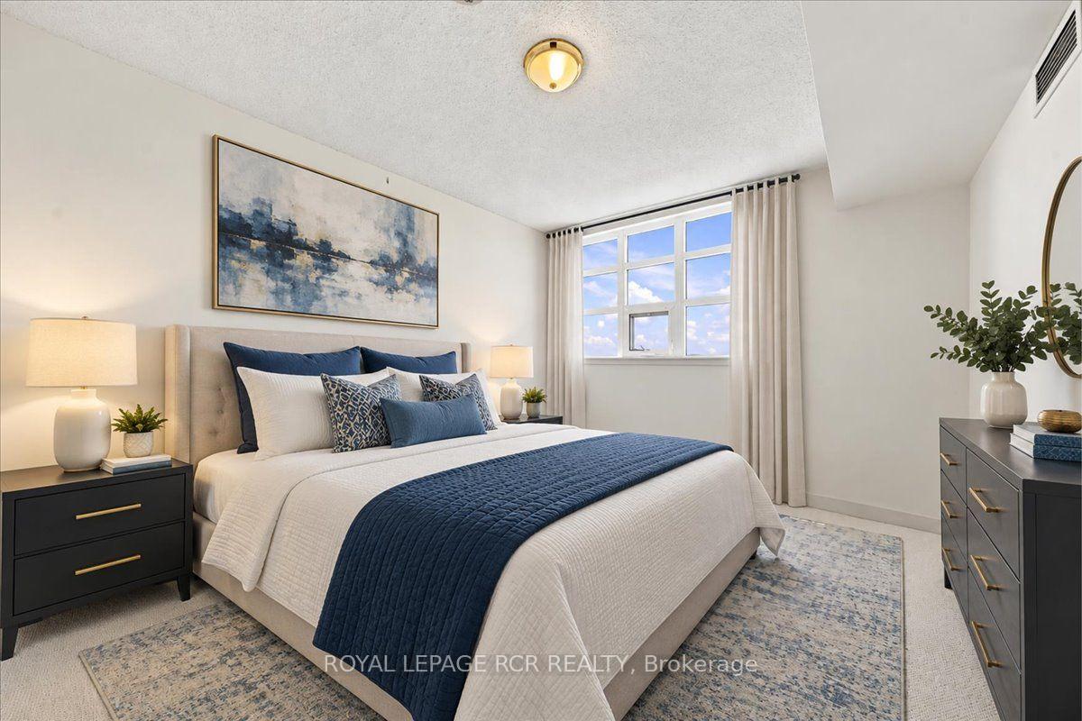Photo 11 of Unit 908, 812 Lansdowne Avenue, Toronto, Dovercourt-Wallace Emerson-Junction — HOMEH