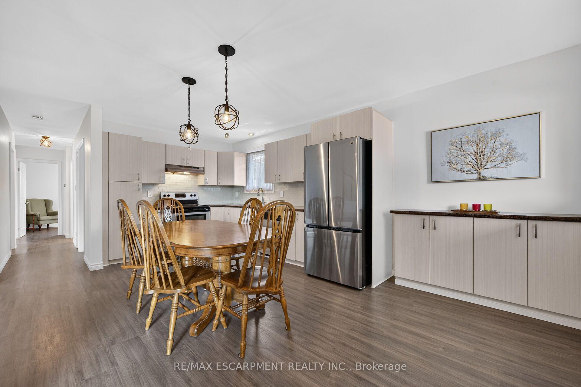 Photo 6 of 93 Nugent Drive, Hamilton, Kentley — HOMEH