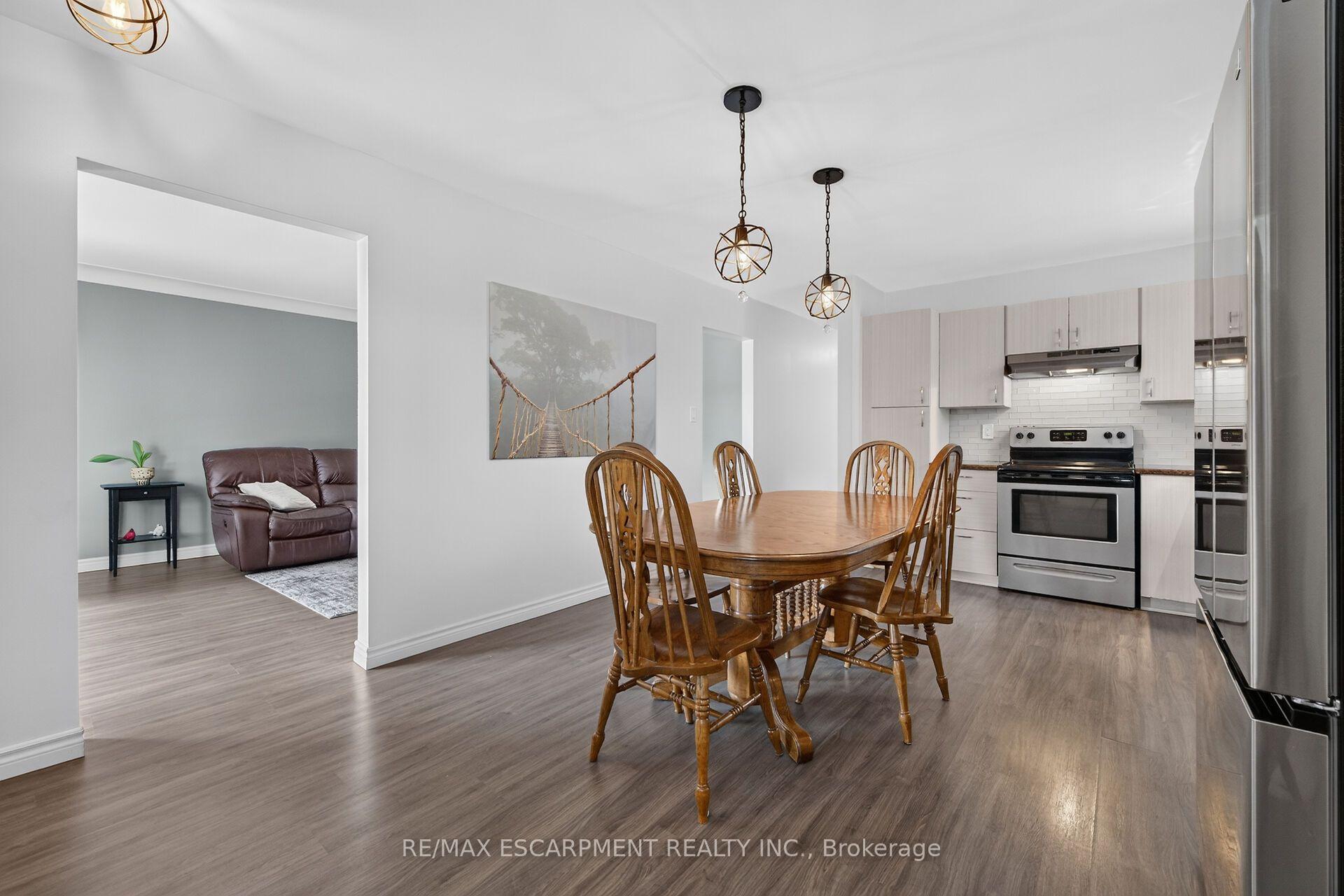 Photo 7 of 93 Nugent Drive, Hamilton, Kentley — HOMEH