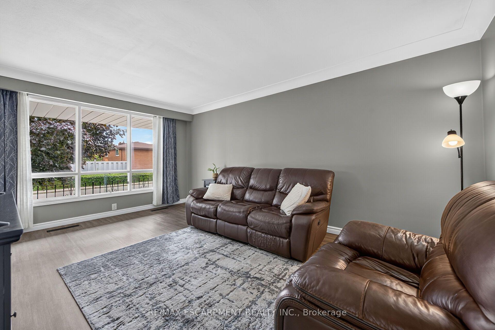 Photo 15 of 93 Nugent Drive, Hamilton, Kentley — HOMEH