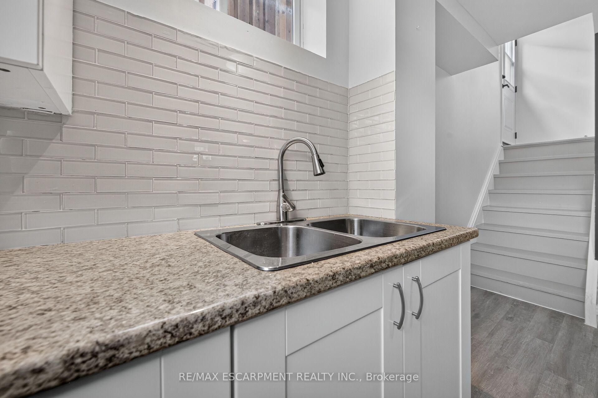 Photo 34 of 93 Nugent Drive, Hamilton, Kentley — HOMEH