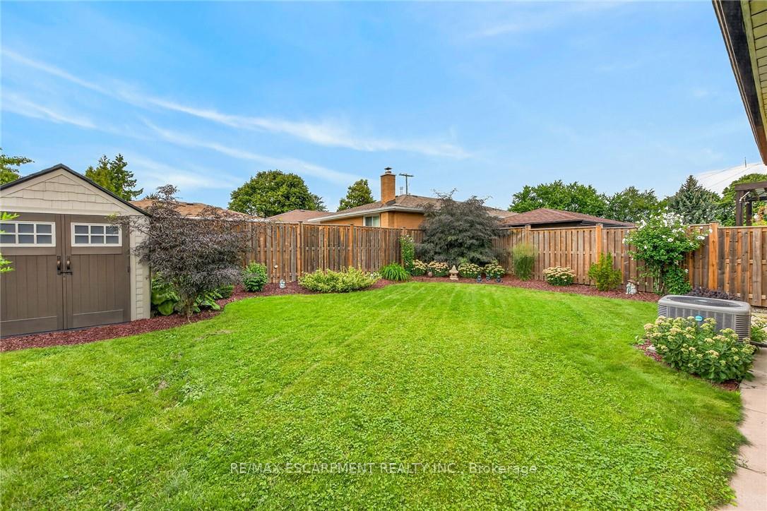 Photo 56 of 93 Nugent Drive, Hamilton, Kentley — HOMEH