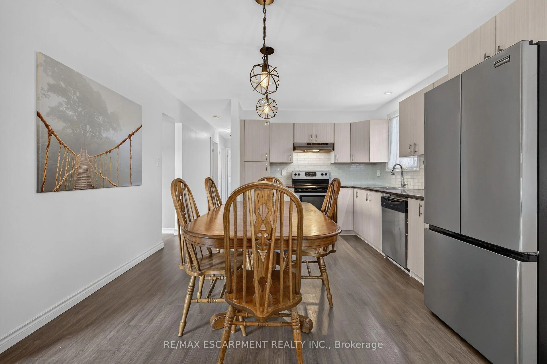 Photo 8 of 93 Nugent Drive, Hamilton, Kentley — HOMEH