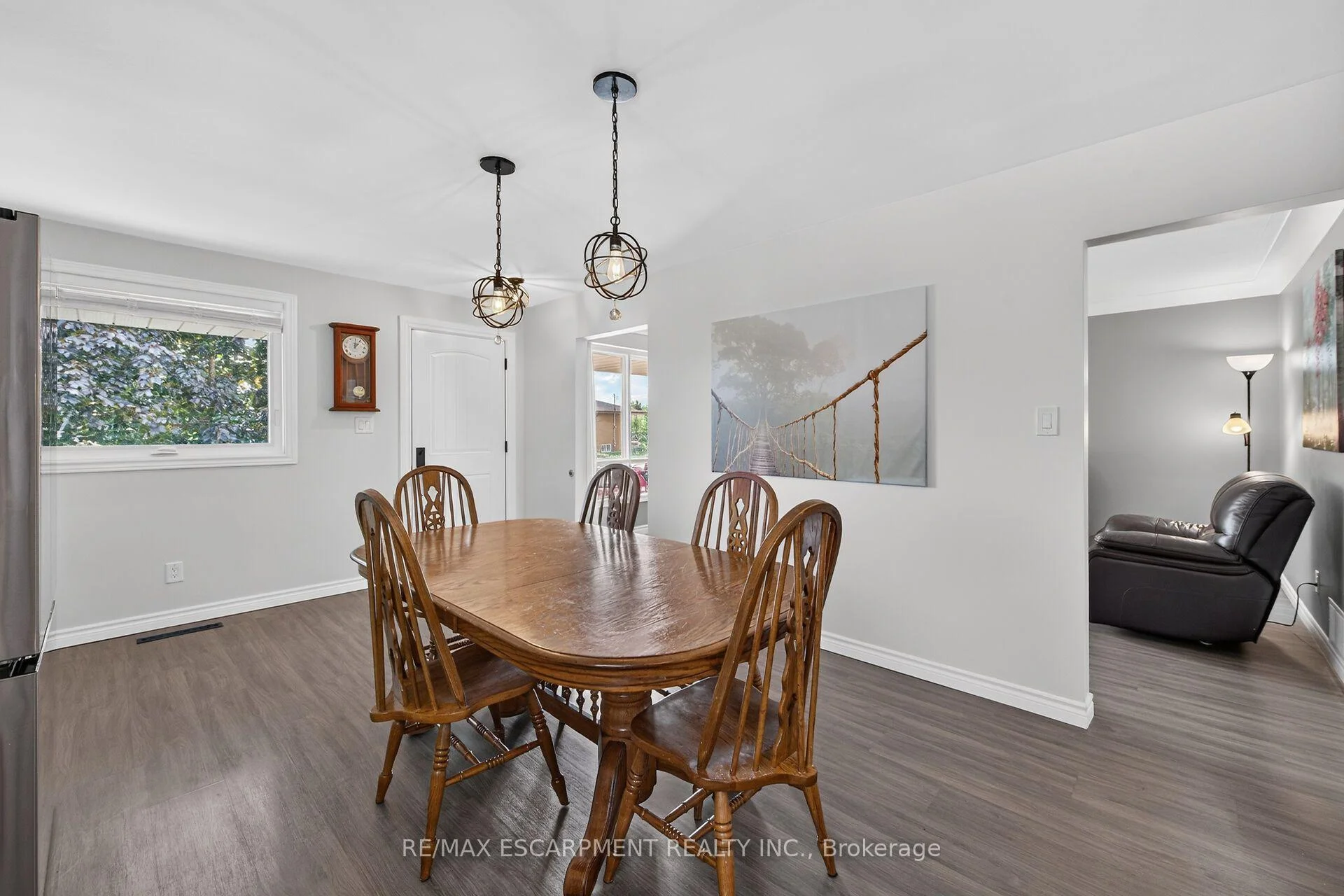 Photo 16 of 93 Nugent Drive, Hamilton, Kentley — HOMEH