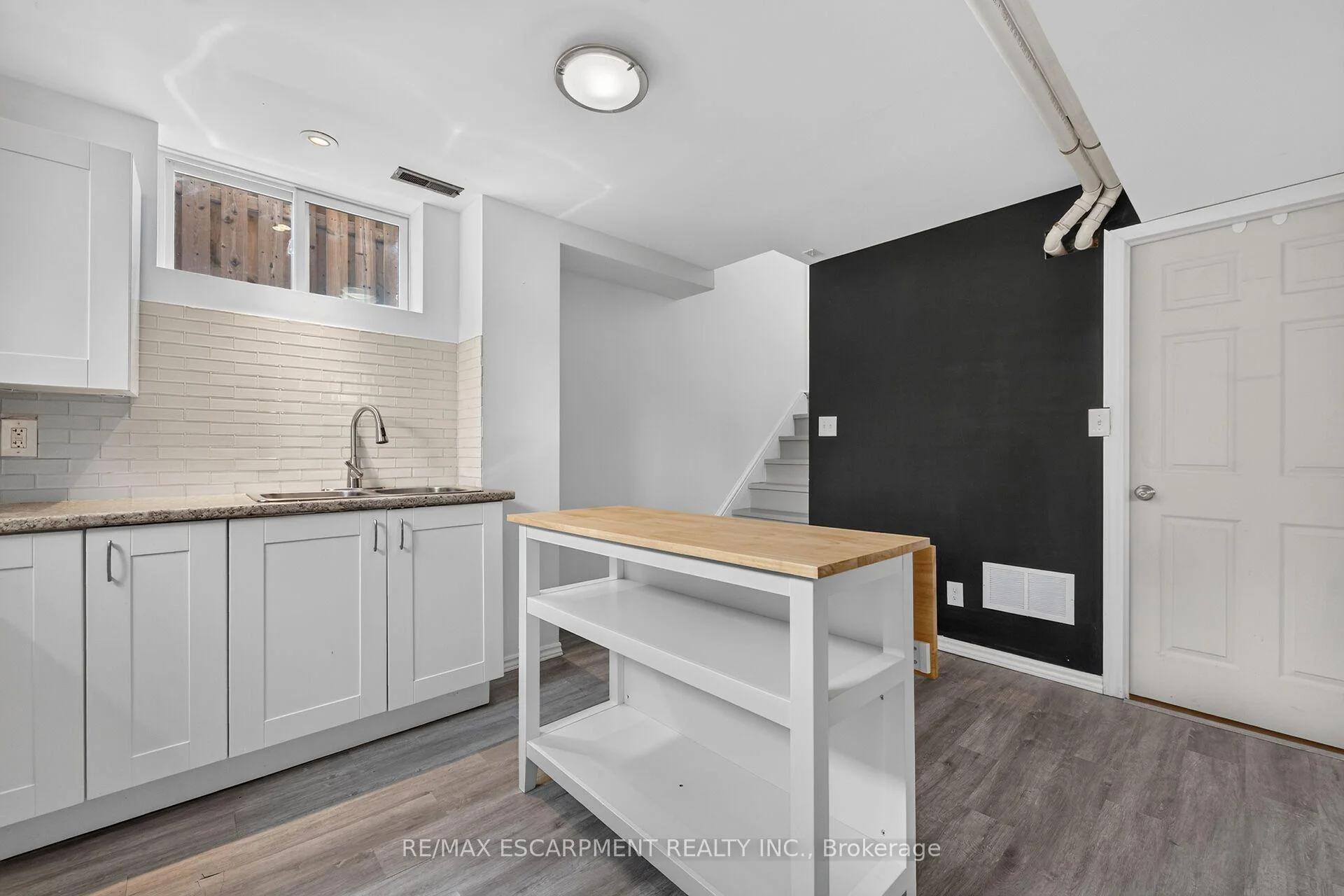 Photo 38 of 93 Nugent Drive, Hamilton, Kentley — HOMEH