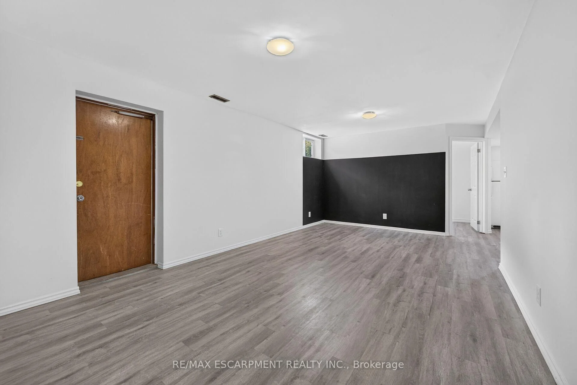 Photo 40 of 93 Nugent Drive, Hamilton, Kentley — HOMEH