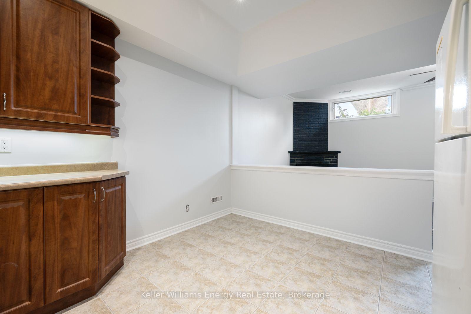 Photo 13 of Unit Lower, 566 Dean Avenue, Oshawa, Donevan — HOMEH
