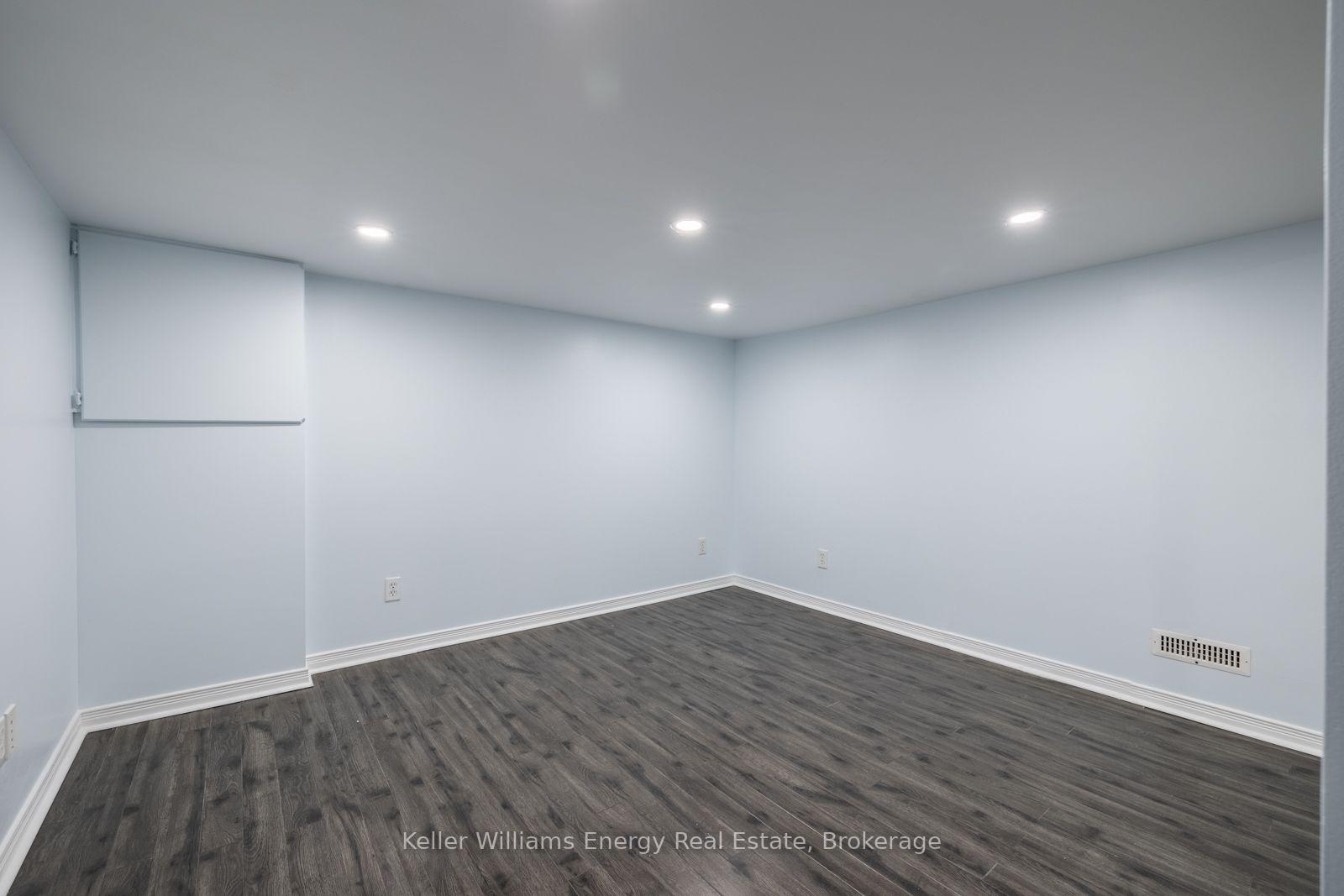 Photo 15 of Unit Lower, 566 Dean Avenue, Oshawa, Donevan — HOMEH