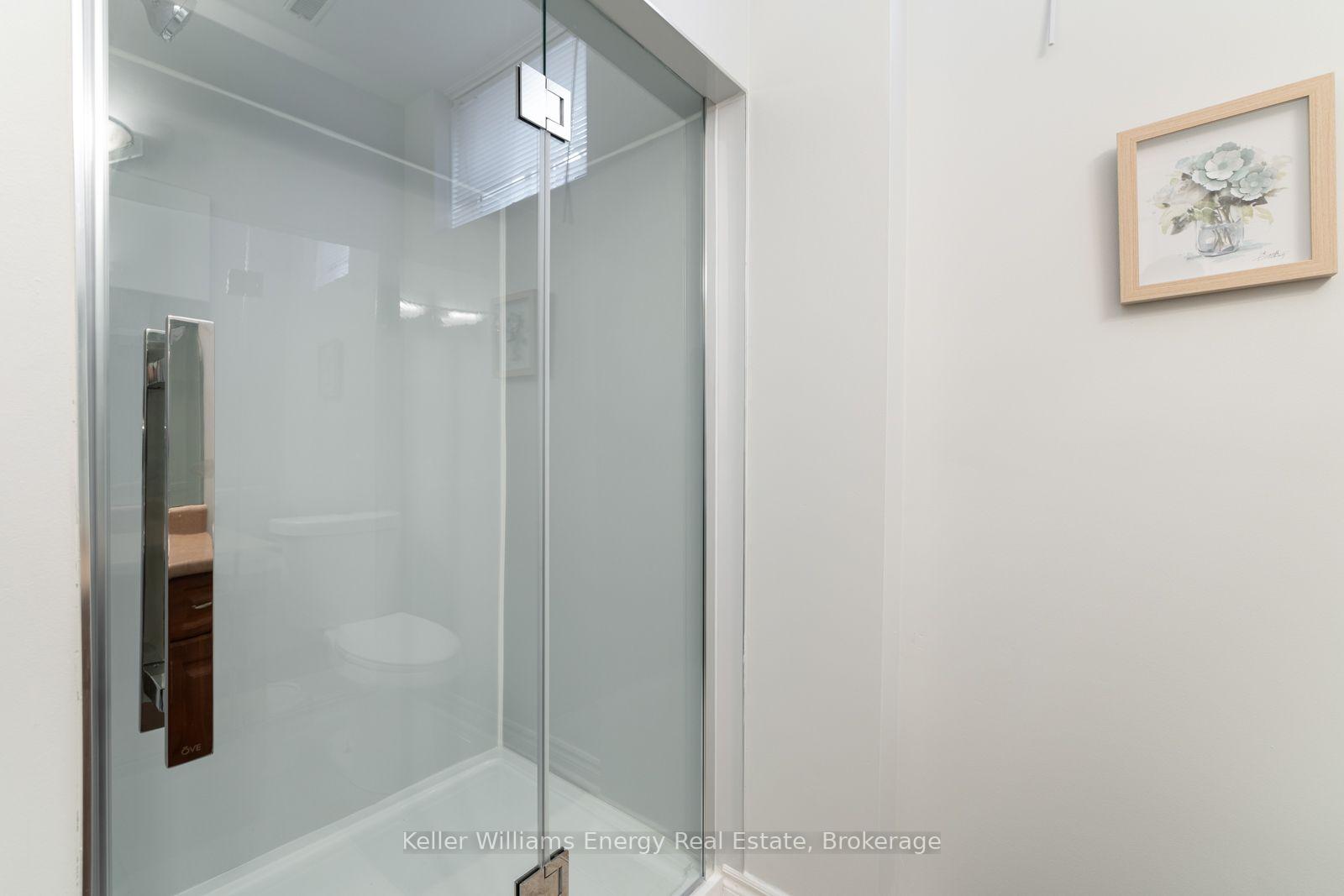 Photo 19 of Unit Lower, 566 Dean Avenue, Oshawa, Donevan — HOMEH