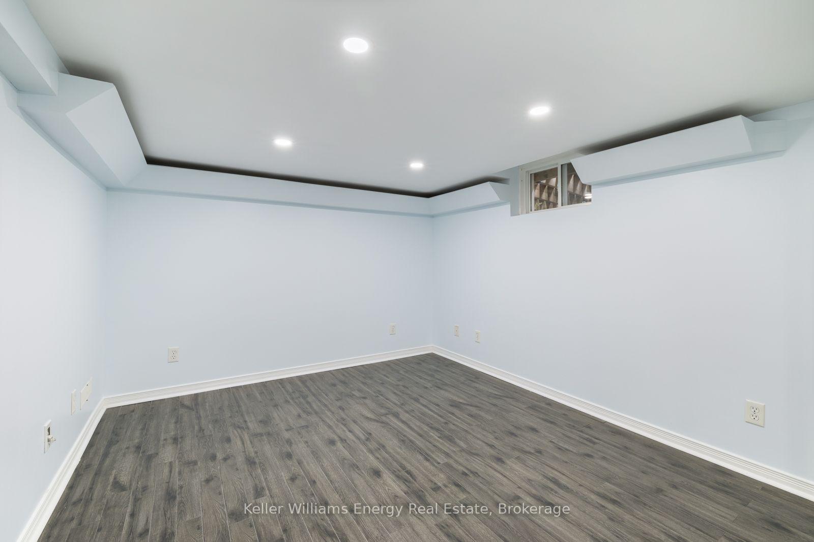 Photo 24 of Unit Lower, 566 Dean Avenue, Oshawa, Donevan — HOMEH