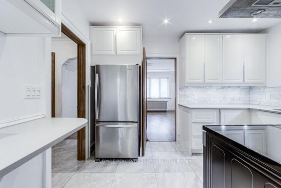 Photo 20 of Unit SECOND FL., 11 Highbourne Road, Toronto, Forest Hill South — HOMEH