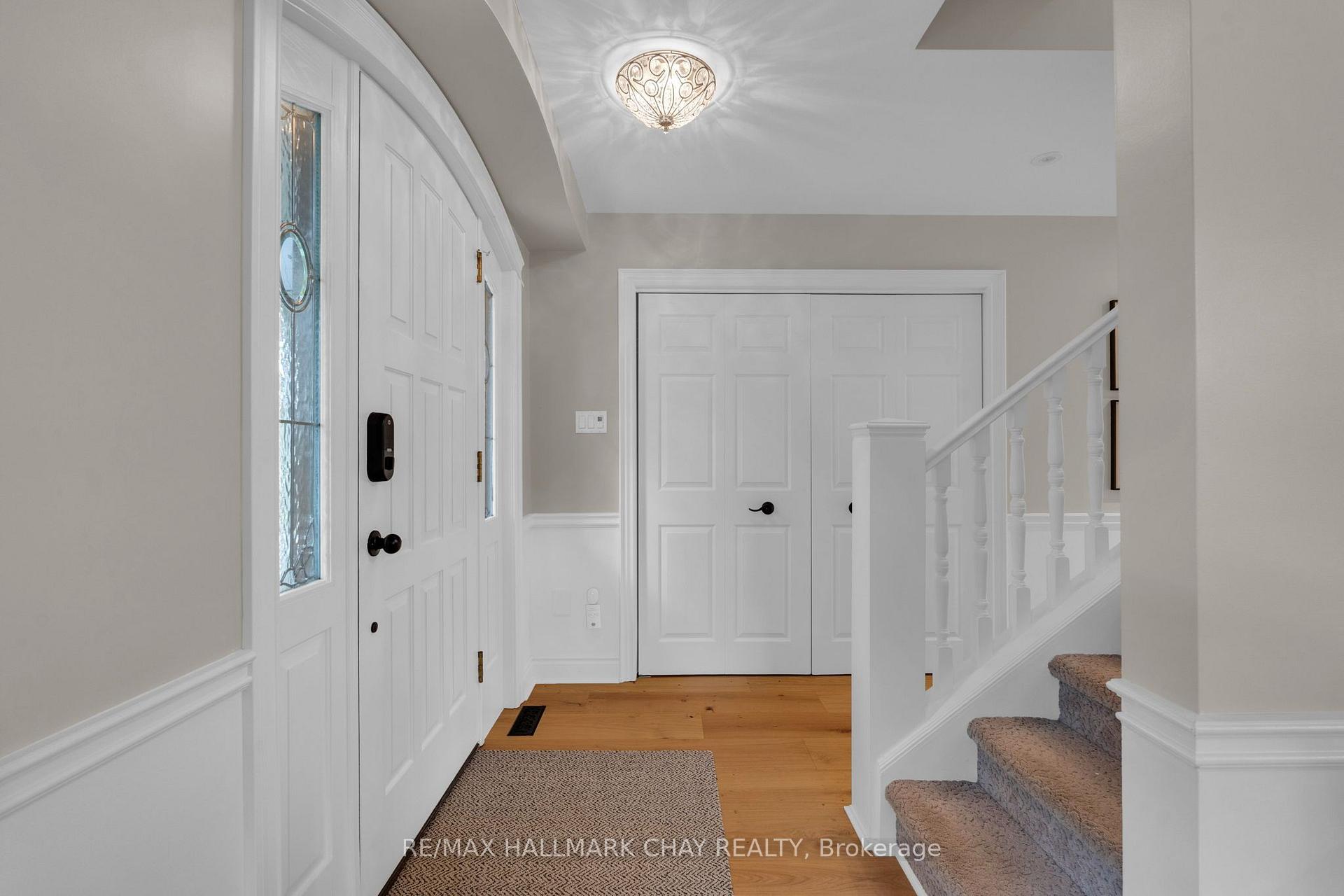 Photo 20 of 9 Bridle Path, Oro-Medonte, Horseshoe Valley — HOMEH