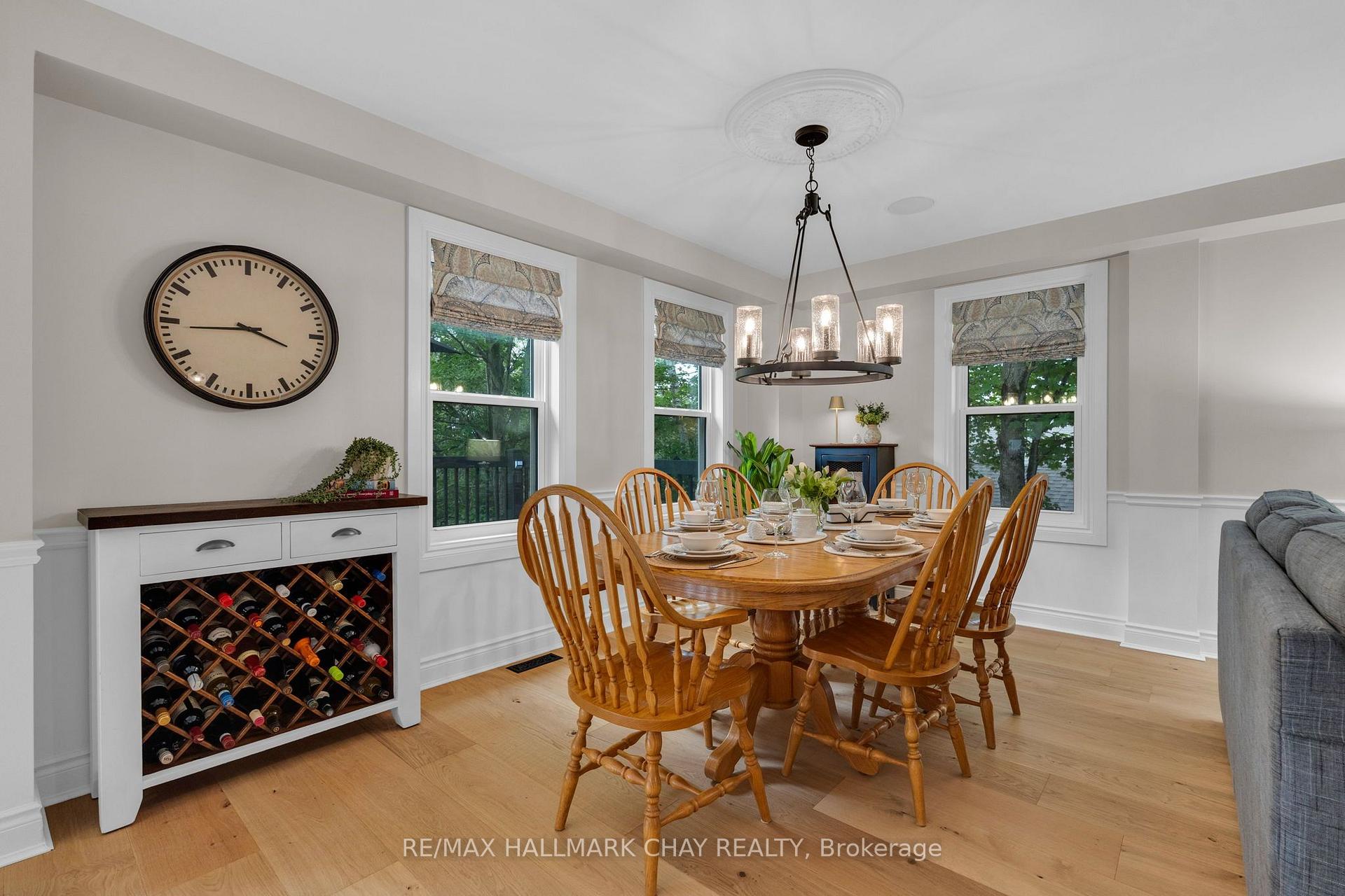 Photo 19 of 9 Bridle Path, Oro-Medonte, Horseshoe Valley — HOMEH
