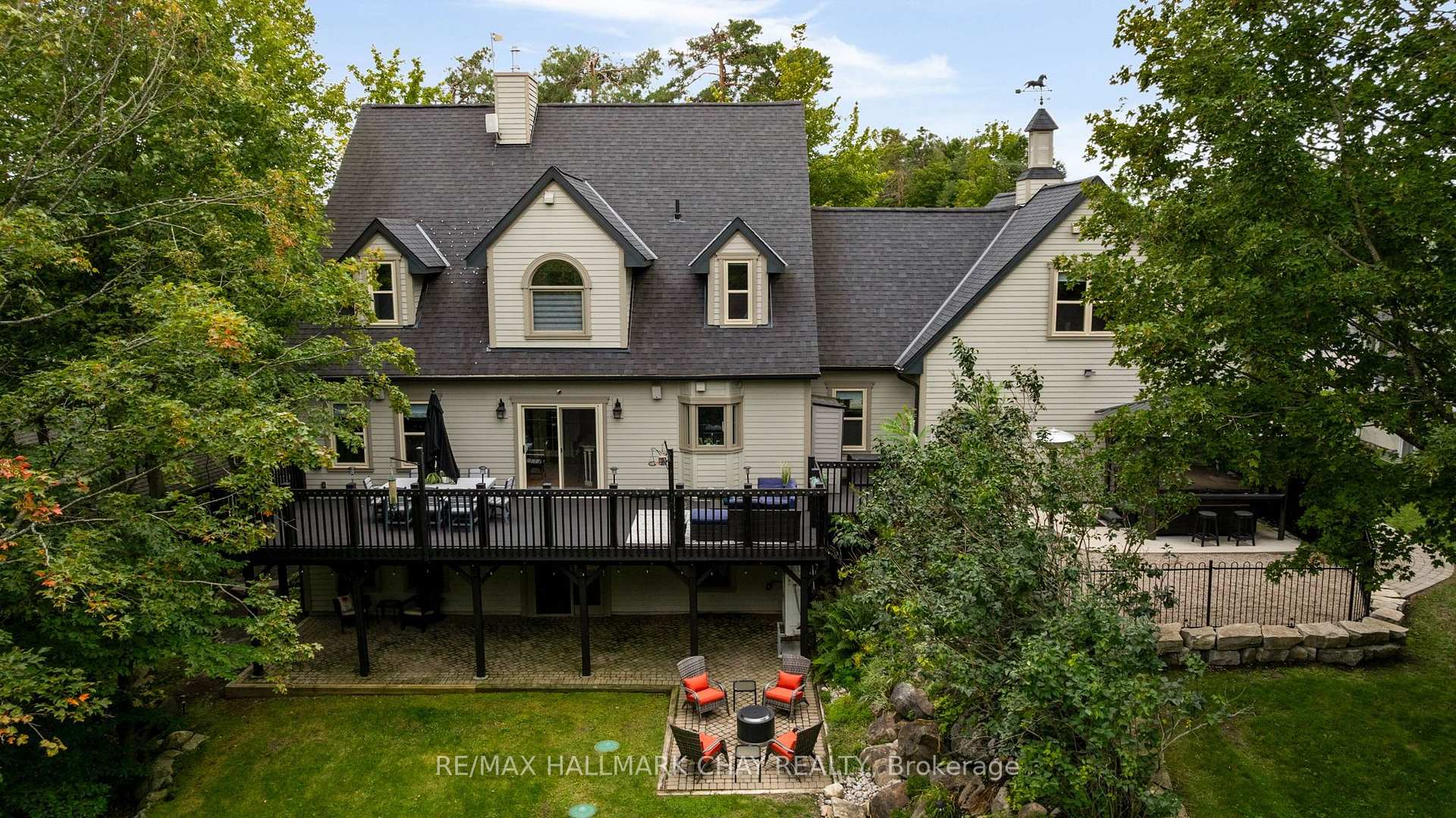 Photo 58 of 9 Bridle Path, Oro-Medonte, Horseshoe Valley — HOMEH