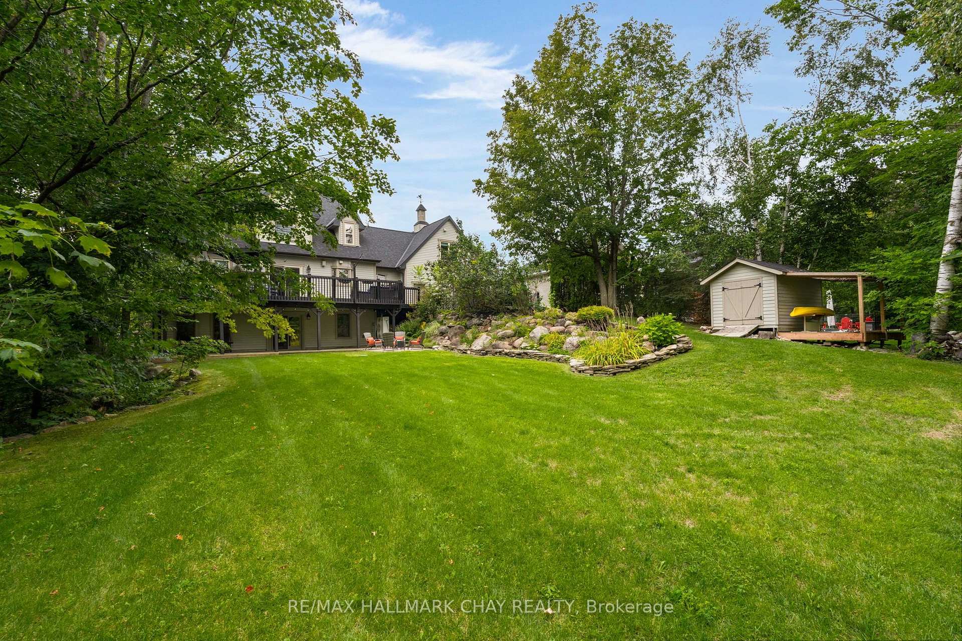 Photo 61 of 9 Bridle Path, Oro-Medonte, Horseshoe Valley — HOMEH