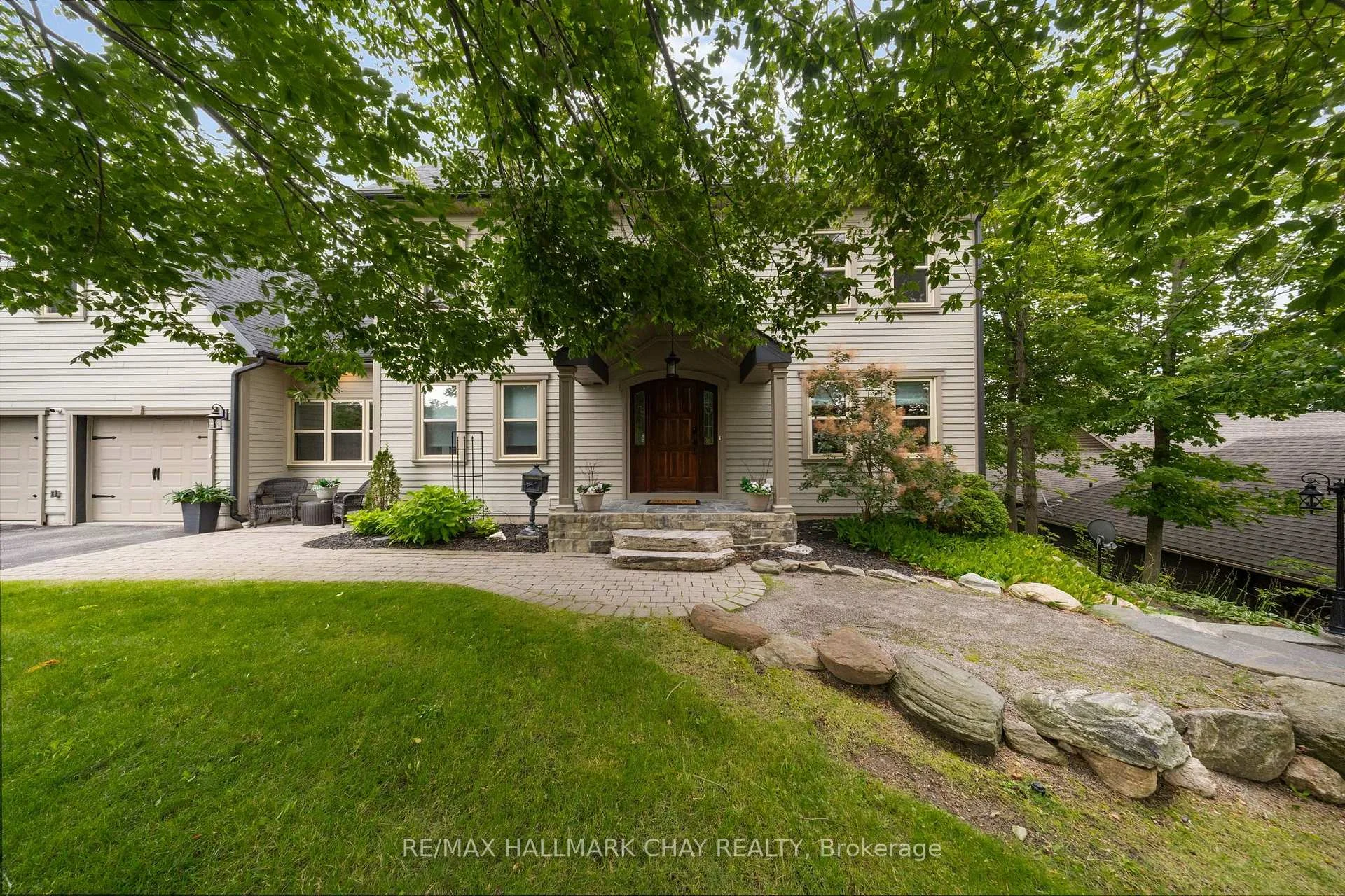 Photo 7 of 9 Bridle Path, Oro-Medonte, Horseshoe Valley — HOMEH