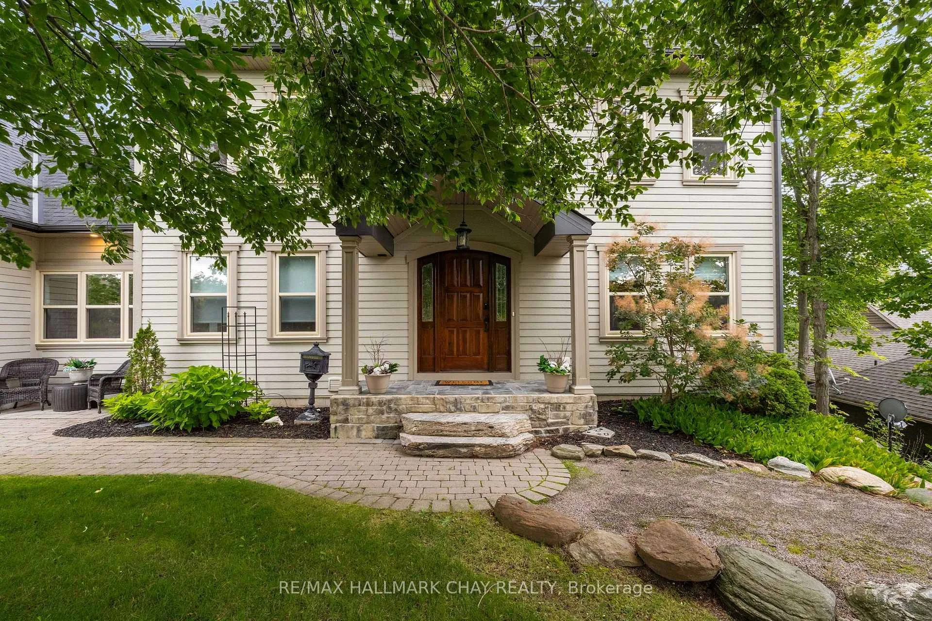 Photo 9 of 9 Bridle Path, Oro-Medonte, Horseshoe Valley — HOMEH