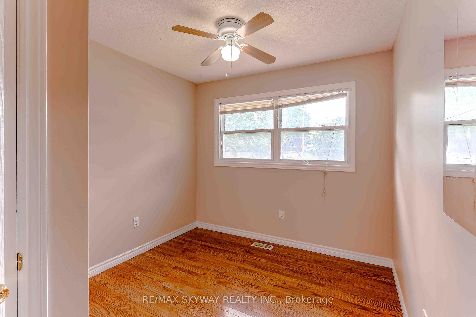 Photo 29 of 724 Brant Street, London, East C — HOMEH