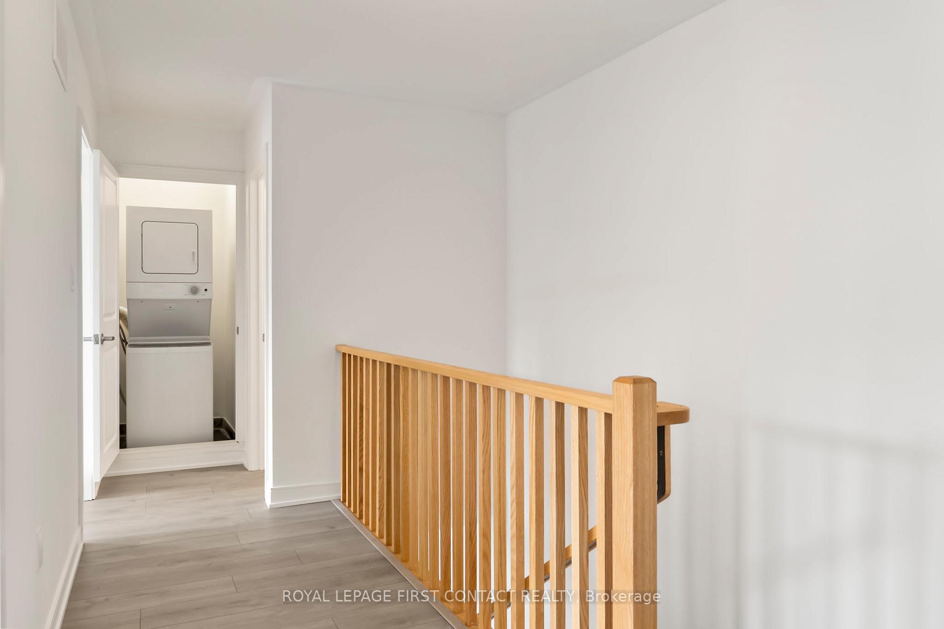 Photo 30 of 66 Appletree Lane, Barrie, Innis-Shore — HOMEH
