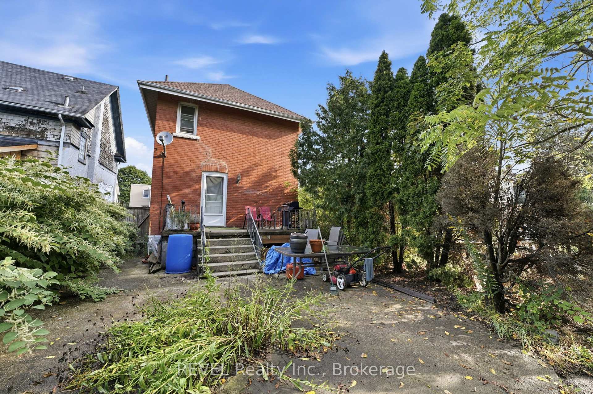 Photo 21 of 4960 Willmott Street, Niagara Falls, Cherrywood — HOMEH