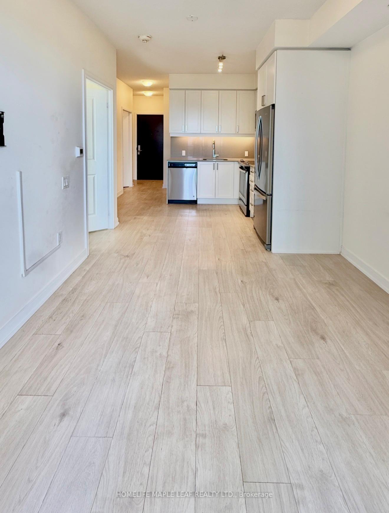 Photo 5 of Unit 1019, 8 Nahani Way, Mississauga, Hurontario — HOMEH