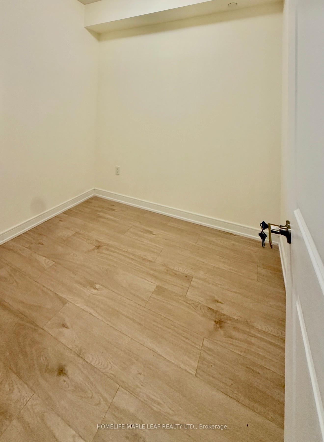 Photo 6 of Unit 1019, 8 Nahani Way, Mississauga, Hurontario — HOMEH