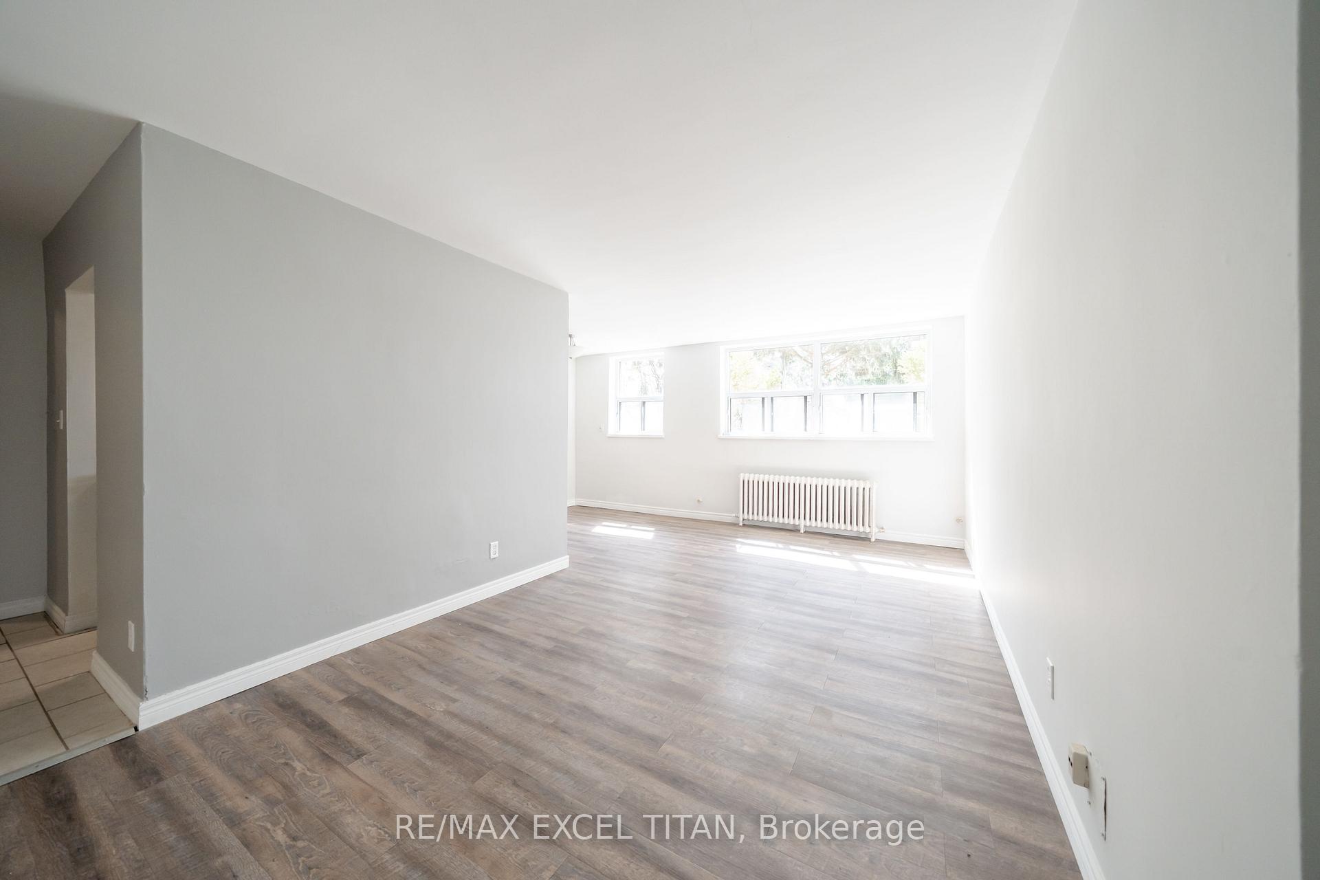 Photo 9 of Unit 10, 799 Robinson Street, Burlington, Brant — HOMEH