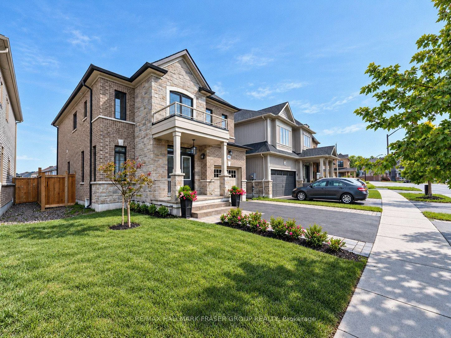 Photo 1 of 19 Combie Street, Clarington, Bowmanville — HOMEH