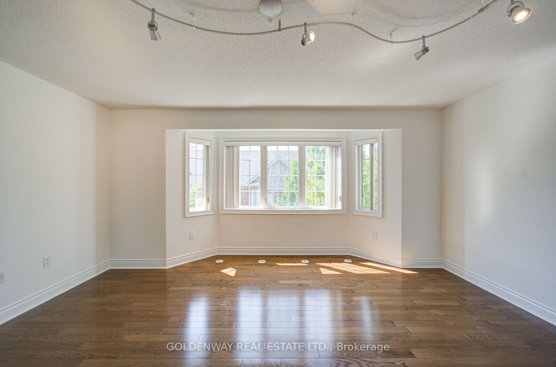 Photo 37 of Unit TH0034, 155 Legends Way, Markham, Unionville — HOMEH