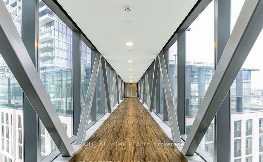 Photo 10 of 7890 Jane Street, Vaughan, Vaughan Corporate Centre — HOMEH