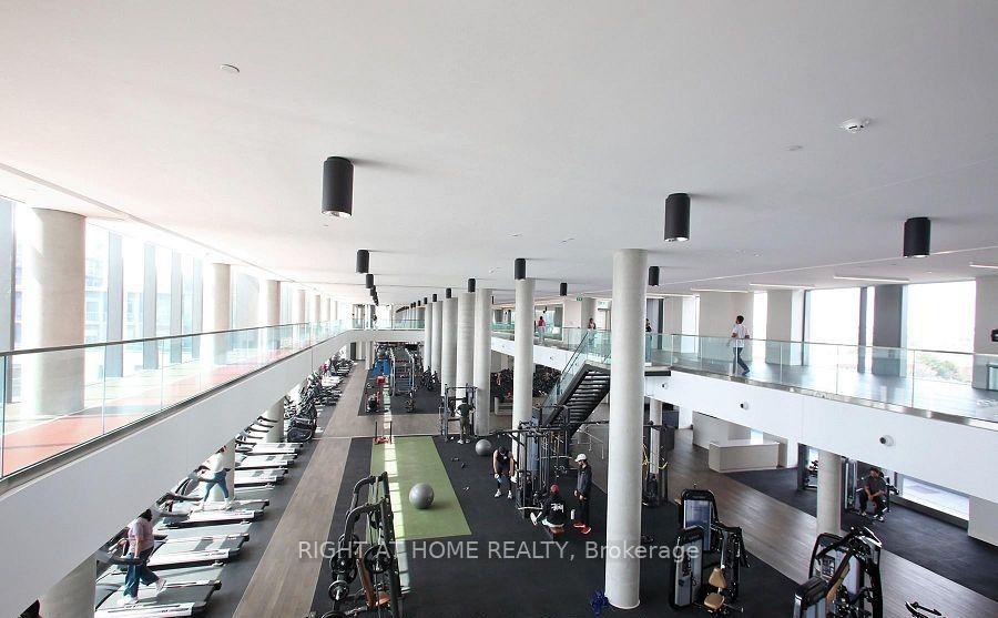 Photo 12 of 7890 Jane Street, Vaughan, Vaughan Corporate Centre — HOMEH