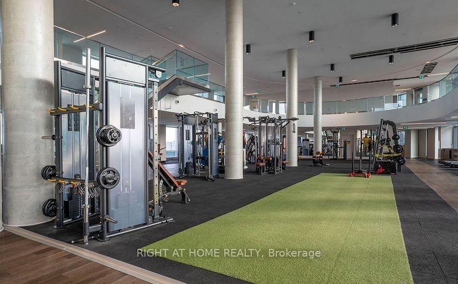 Photo 15 of 7890 Jane Street, Vaughan, Vaughan Corporate Centre — HOMEH