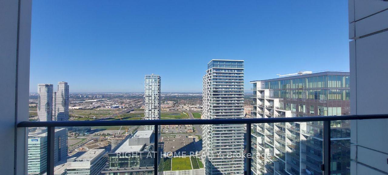 Photo 20 of 7890 Jane Street, Vaughan, Vaughan Corporate Centre — HOMEH