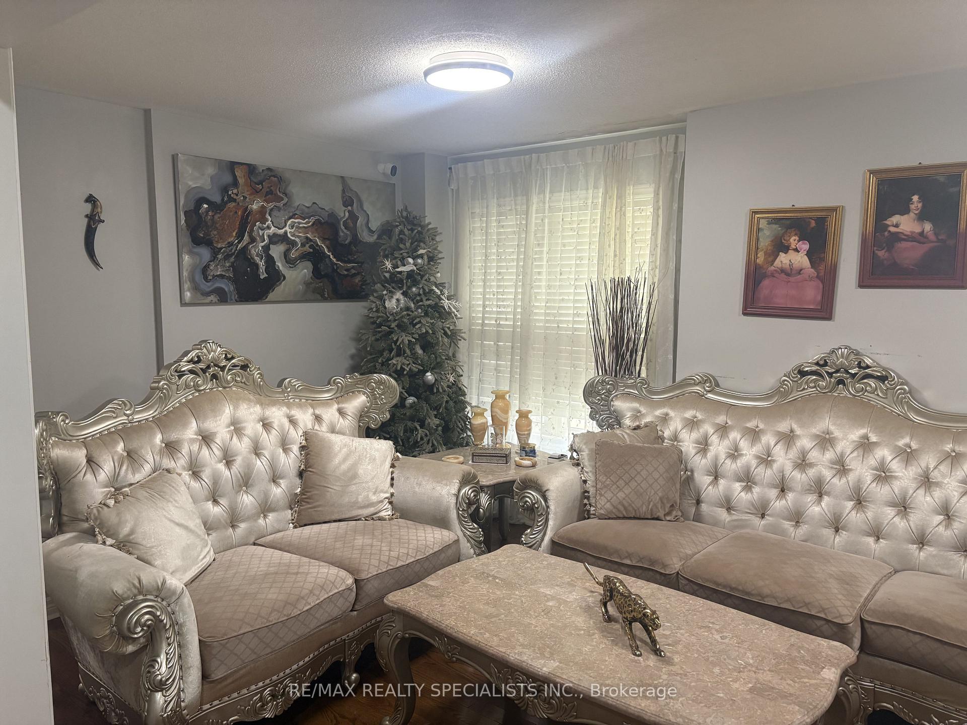 Photo 9 of 3137 Bentley Drive, Mississauga, Churchill Meadows — HOMEH