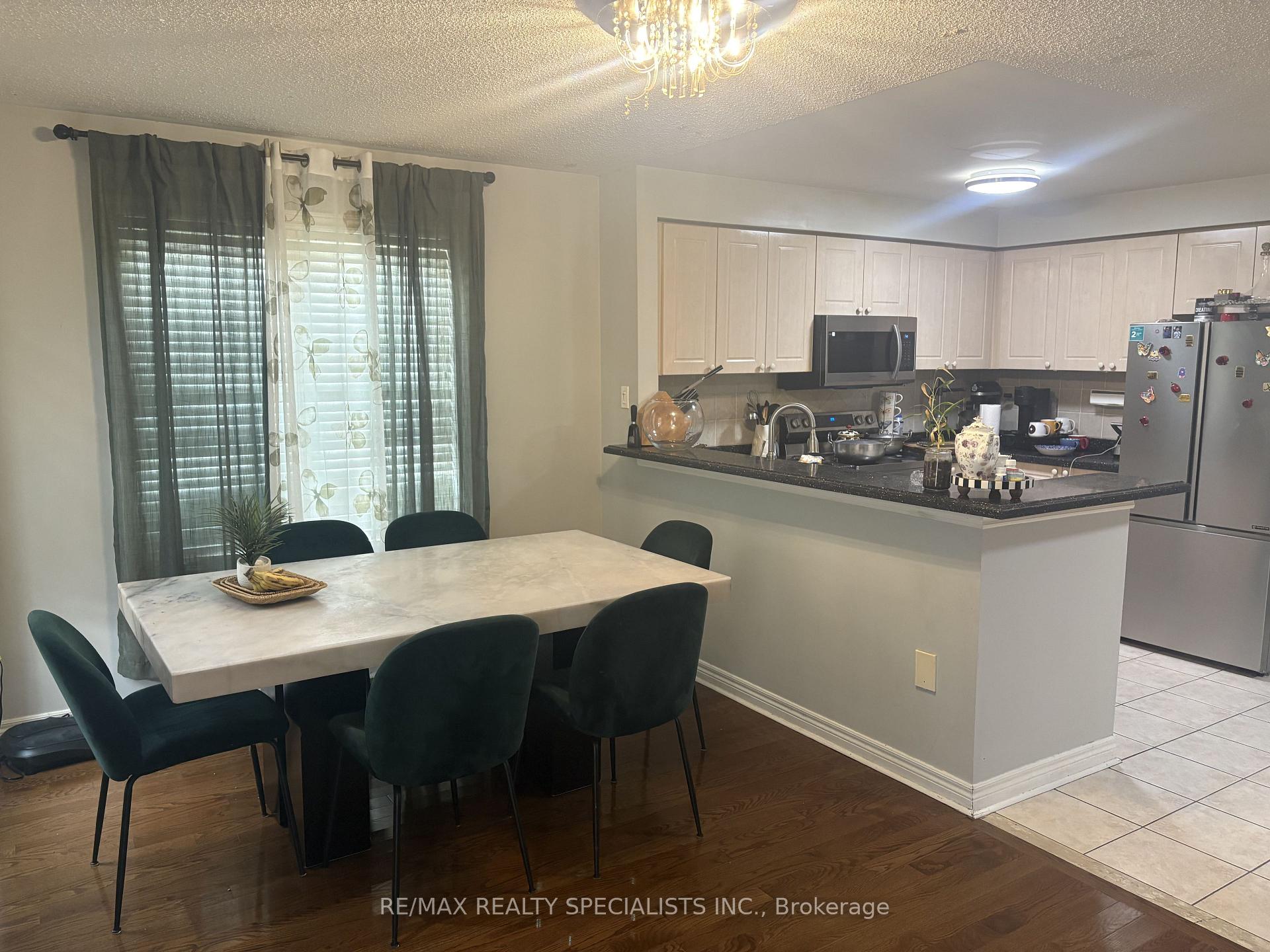 Photo 15 of 3137 Bentley Drive, Mississauga, Churchill Meadows — HOMEH