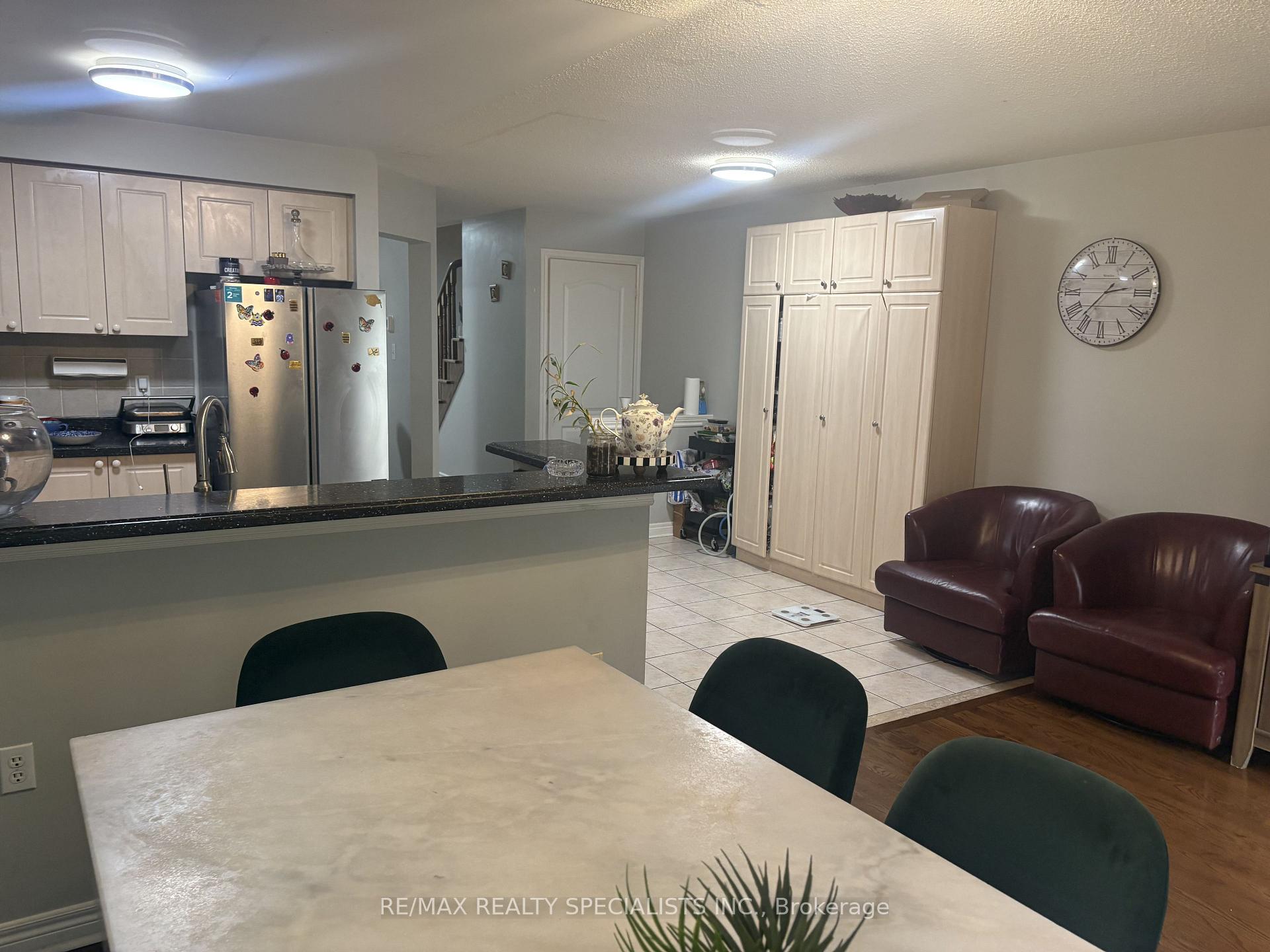 Photo 18 of 3137 Bentley Drive, Mississauga, Churchill Meadows — HOMEH